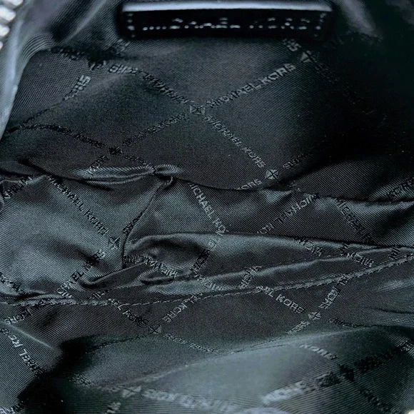 Michael Kors Black Chain Shoulder Bag Pouchette sm Jet set - Picture 8 of 8